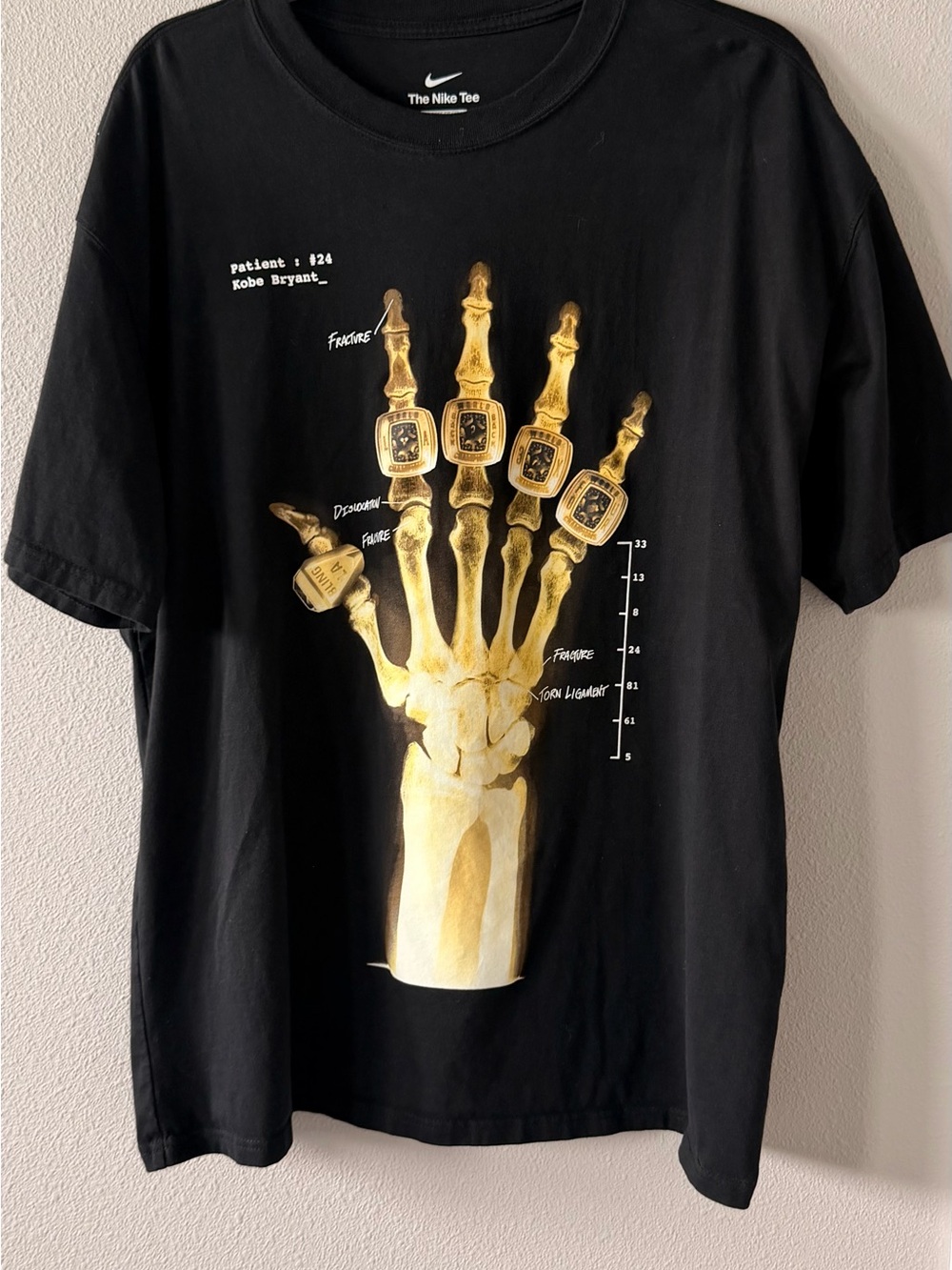 Nike Kobe Bryant Broken Not Beaten X-Ray 5 Rings T-Shirt Black Size L